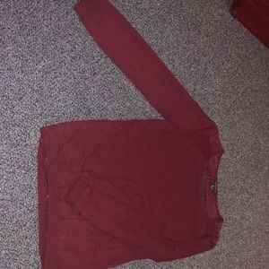Comfy maroon sweater